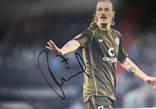 Jackson irvine autogramm 13x18 - jackson,